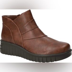 (Size: 7) Easy Street Rayleen Women's
Platform Ankle Boots